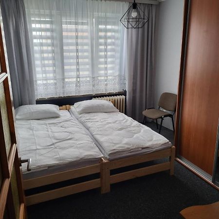 Apartament Sosnowy Z Parkingiem Торунь Экстерьер фото